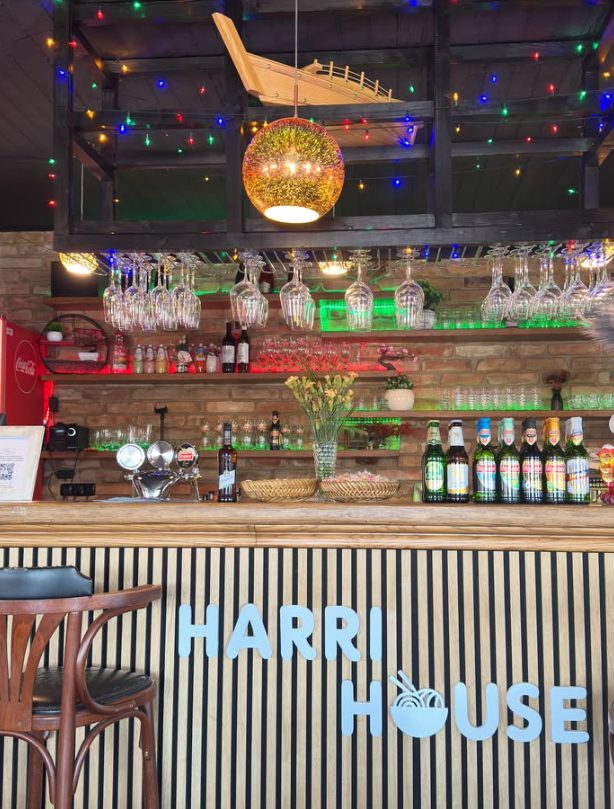 Bar Harri House